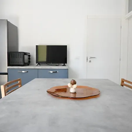 F009 - Fano, Nuovo A Due Passi Dal Mare *